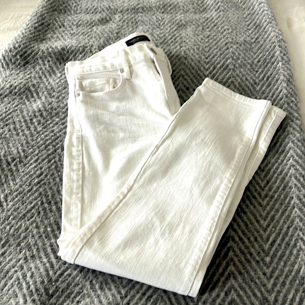 Banana Republic mid rise straight white jeans